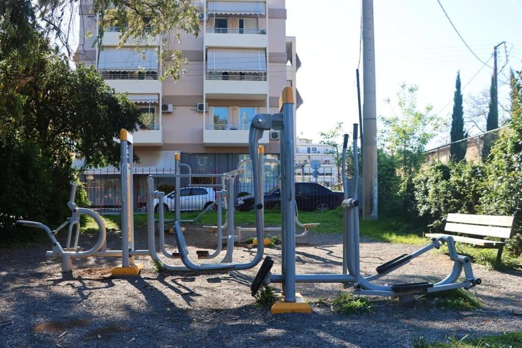 Δίπλα Στο Πάρκο Lejlighed Kalamata Eksteriør billede